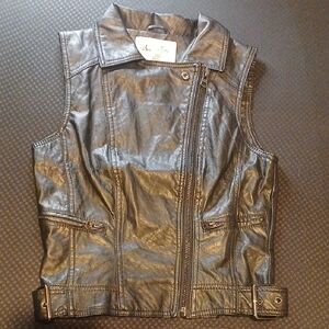 American Rag Size Small Black Faux Leather Vest B19